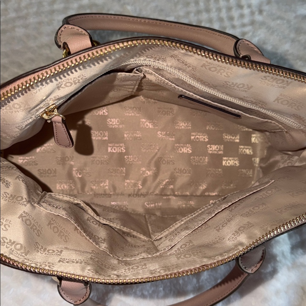 Expires in five hours Michael Kors Tan -Pink Satchel - Picture 12 of 14